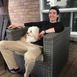 Meet your Posher, Dalton